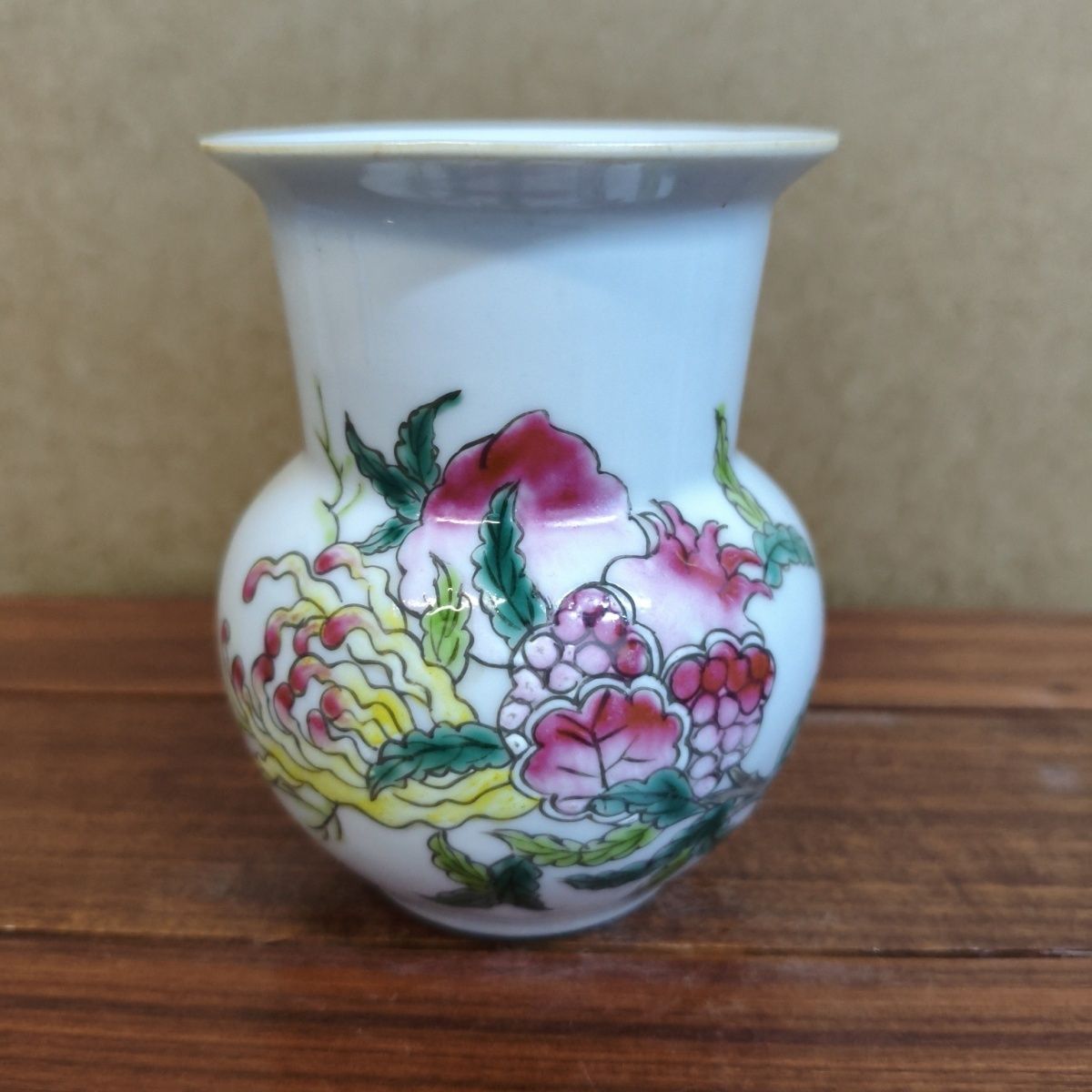 Vintage Collectibles And More - Vintage-Sammlerstück: Sanduo-Bild-Dekorationsflasche/-dose mit Symbol für mehr