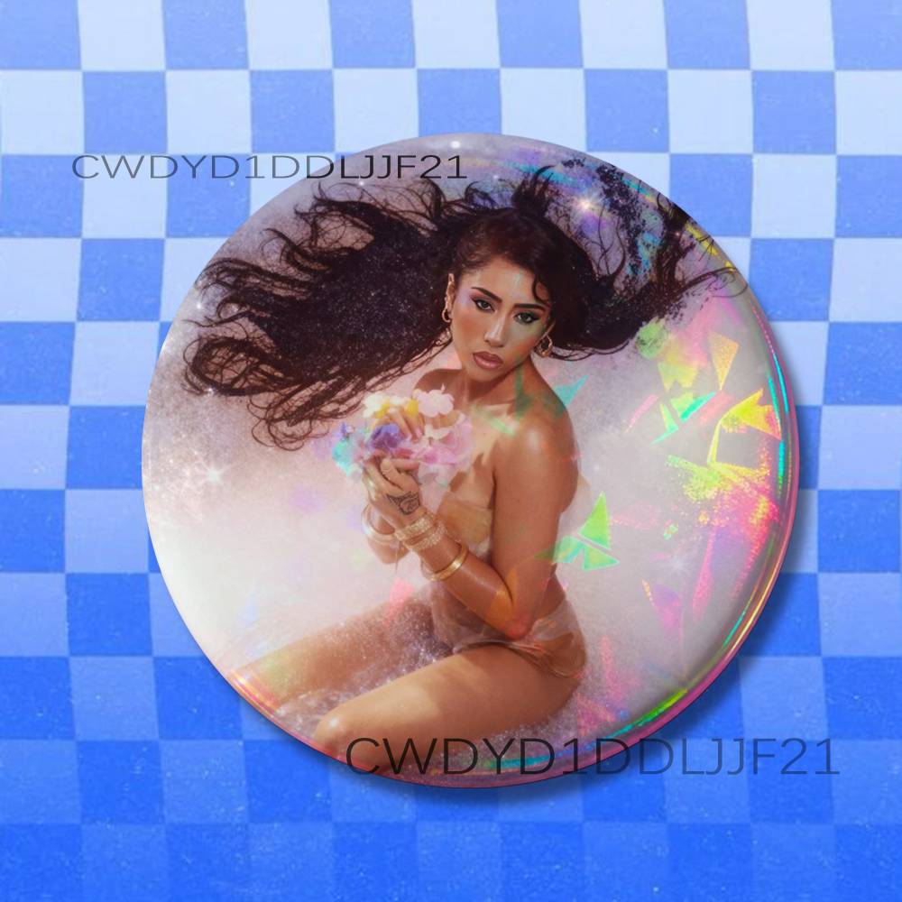Kali Uchis Vintage Anime-Brosc – Collectible Vintage Brooches Bewertung und Preis